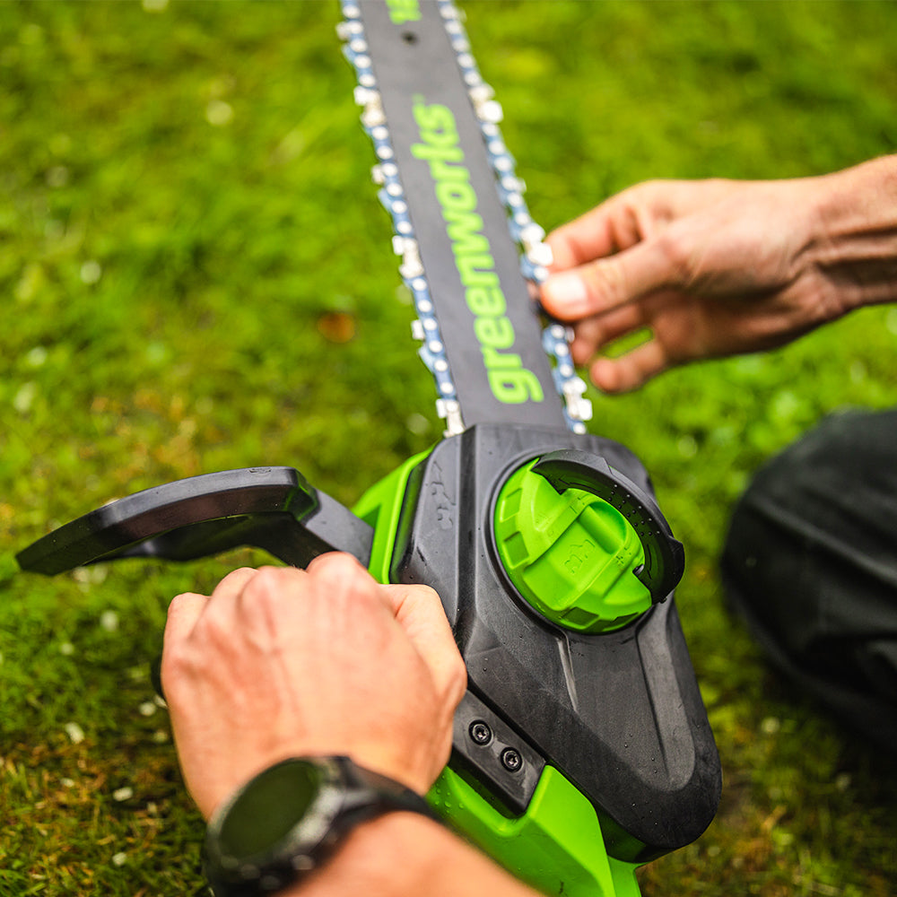 24V Chainsaw 30cm - 2Ah Battery