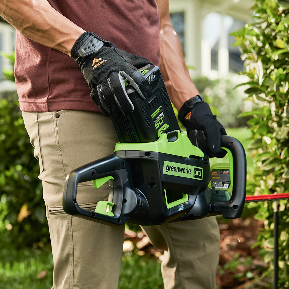 60V Hedge Trimmer 66cm - 2Ah Battery