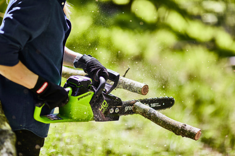 40V Chainsaw 40cm 1,8kW - 4Ah Battery