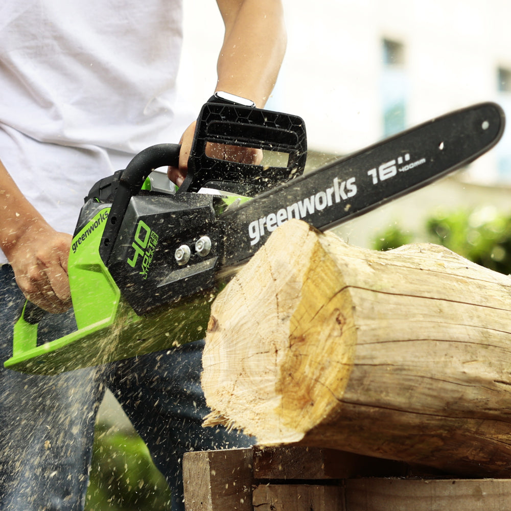 40V Chainsaw 40 cm 20 m/s 1,8kW GD40CS18 - Buy online at Greenworks