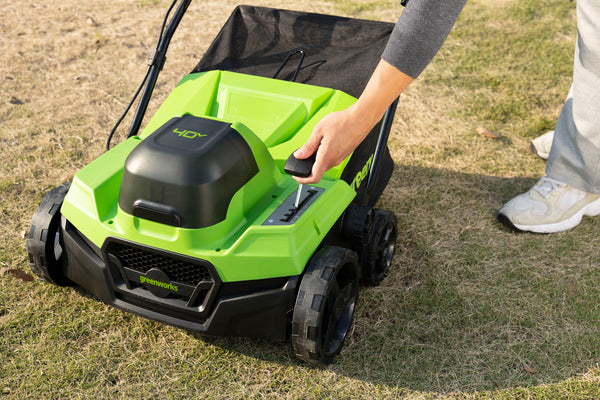 40V Dethatcher / Scarifier 2-in-1 38cm - tool only