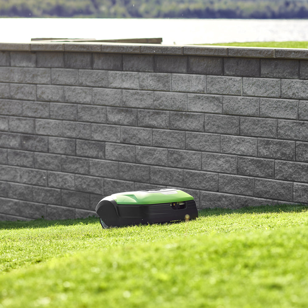 Optimow 15 – 1500m² With Boundary Wire
