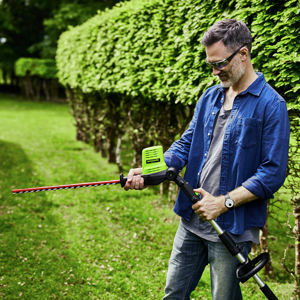 60V Telescopic Hedge Trimmer 51 cm GD60PHT51 Greenworks
